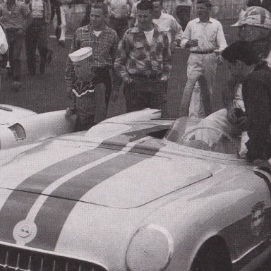 1950'S T- BIRD AND CORVETTES RACING AT MARTINSVILLE SPEEDWAY 500 - 03