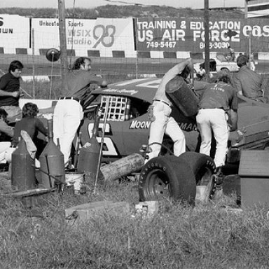 Butch Lindley Pits