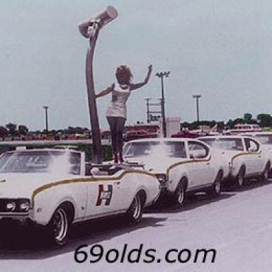Linda Vaughn