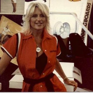 Linda Vaughn