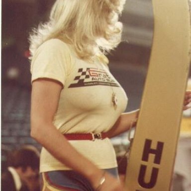 Linda Vaughn