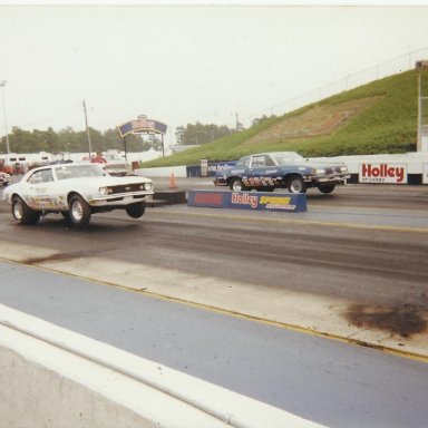 Picture of drag cars 003