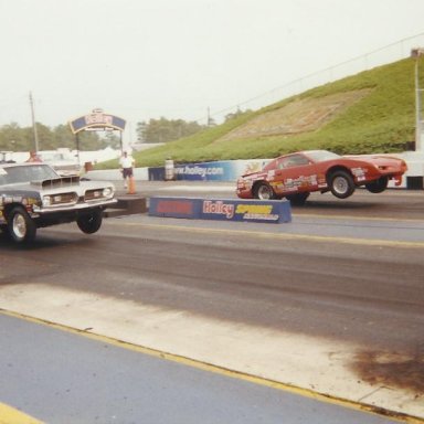 Picture of drag cars 017