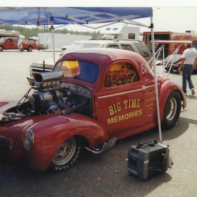 Picture of drag cars 013