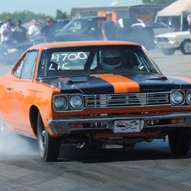 Ron's new Hemi SS road runner