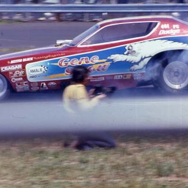 GENE_SNOW_FUNNY_CAR_72_SPRI