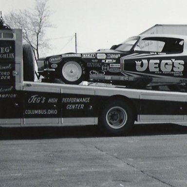 JEG_SR_FUNNY_CAR_ON_TRUCK_I