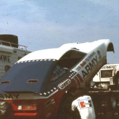 SNAKES_PIT_75_INDY