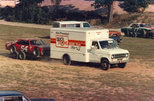 Bob Pressley - Gallery - Doug Kuykendall | racersreunion.com
