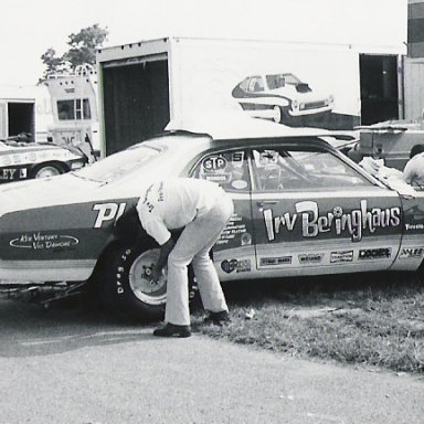 IRV_BERINGHAUS_DUSTER_PIT_INDY