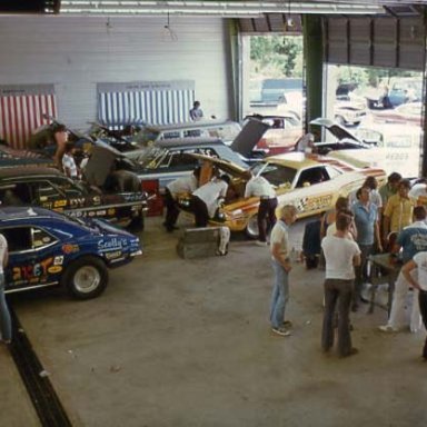 NHRA_TEAR_DOWN_75_SPORTSNAT