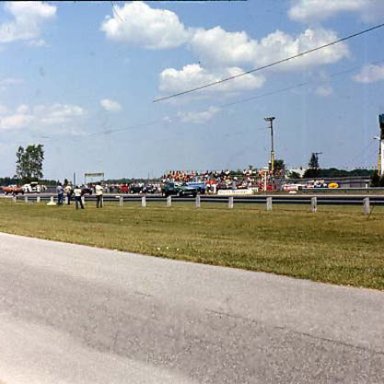 TRI_CITY_DRAGWAY_MICH_72