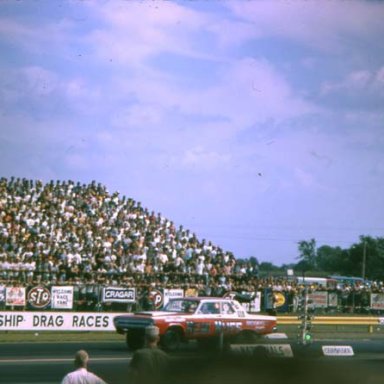 HEMI_HUFF_B_G_VS_COUPLE_66Indy