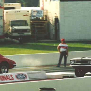 ABRAMS_VS__67_CAMARO_CLASS_RUN AT INDY