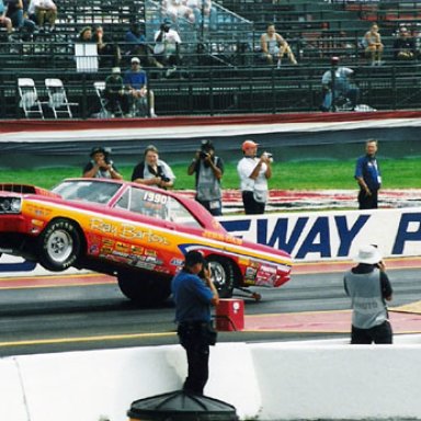 DAVE_BARTON_OVER_MIKE_SMITH