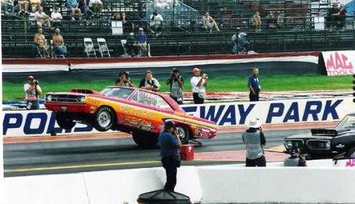 DAVE_BARTON_OVER_MIKE_SMITH - Gallery - Tom Kasch | racersreunion.com