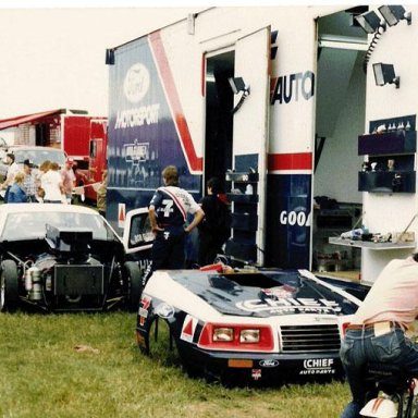 BOB_GLIDDEN_PIT_84SPRING