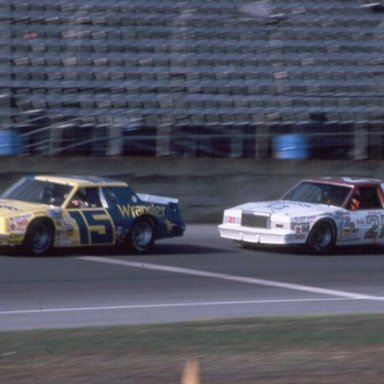 earnhardt #15 #21 Bonnett