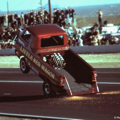 Little Red Wagon - Bill "Maverick" Golden at Beeline