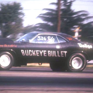 Buckeye Bullet 1972 dragway 42 running c-a Todd Wingerter photo