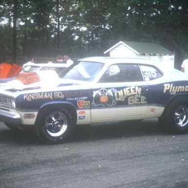 Queen Bee 1971 dragway 42  photo by Todd Wingerter