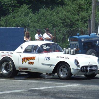 thompson gasser 53 Vette photo by Todd Wingerter