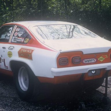 Bill Jenkins in pit dragway 42 1973 photo by Todd Wingerter