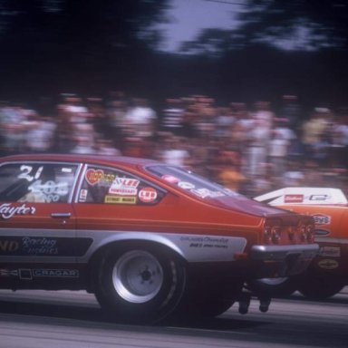 Jim Haytor vs Dyno Don 1972 dragway 42 photo by todd Wingerter