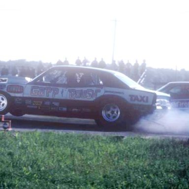 Gapp & Roush Taxi at 75 Springnts  photo by Todd Wingerter