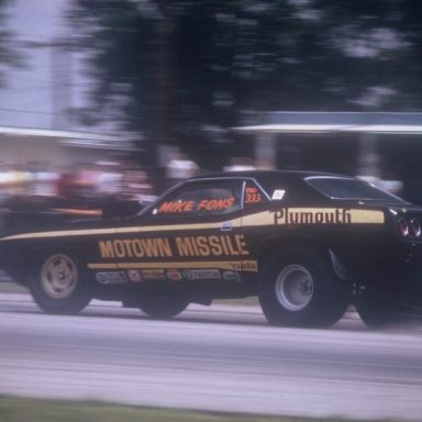 Mike Fons 1973 dragway 42 mid track  photo by Todd Wingerter