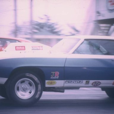 Chuck Wright vs Ron Hutter 1971 dragway 42 photo by Todd Wingerter