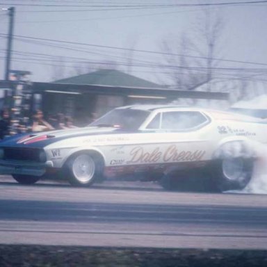 Dale Creasy -2 burnout at dragway 42 1972  photo by Todd Wingerter