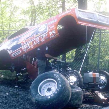 Gene Snow 1974 Dragway 42 after run photo by Todd Wingerter