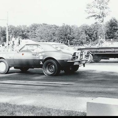 Marvin Goff ss-h 68 Camaro vs 67 Ply 1973 Milan