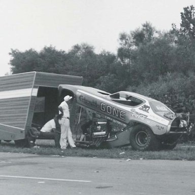 Roger Lindermood 1974 Indy pit