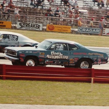 Phil Monteith 73 firebird vs Joe Weber ss-ia 1983 Indy class run