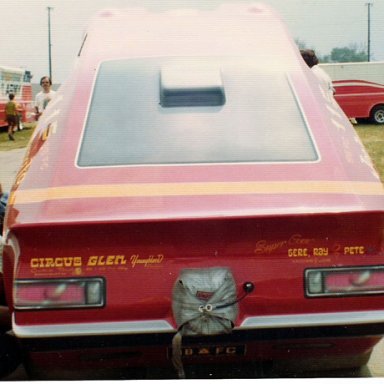 1976 Springnts Joe Amato BB-fc in staging lane