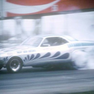 TELSTAR 1971 Dragway 42 burnout  photo by Todd Wingerter