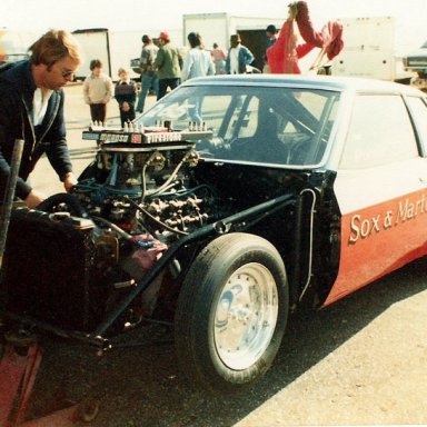 Sox & Martin Omni in pit 1980 IHRA Winternts