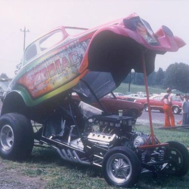 Drescher & Faath 33 Willys A-A 1974 Quaker City  photo by Todd Wingerter