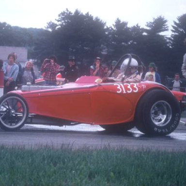 Frustration Bantam E-a at burnout box 1974 Springnts  photo by Todd Wingerter