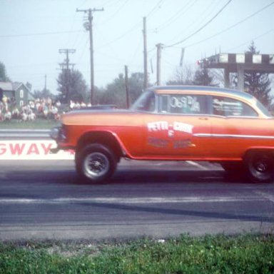 Petti-Cook-Ebert Bros coming off at Dragway42 1968  photo by Todd Wingerter