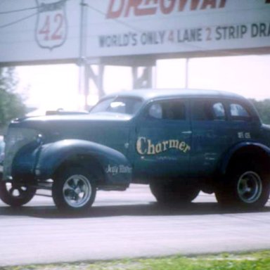 The Charmer BBgs 11970 Dragway 42 comingoff   photo by Todd Wingerter
