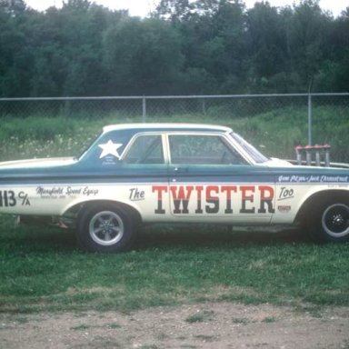 Twister Too C-A 1968 Dragway 42   photo by Todd Wingerter