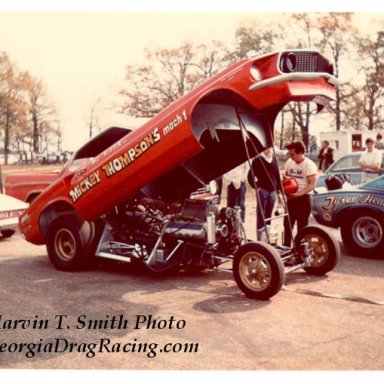 MickeyThompsons Red car