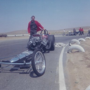 Tommy Walsh's Top Fuel dragster "The Wailer" at HRM Championships in 1965