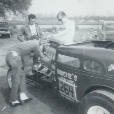 Boogie Scott's '32 Ford A/A at 1963 Winternationals