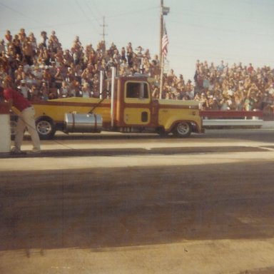 Jet truck at Bonneville Raceway