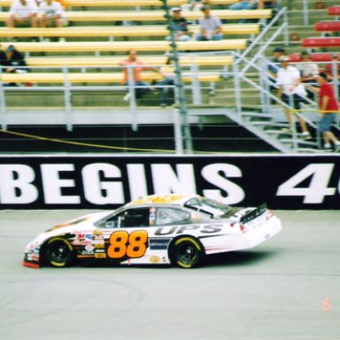 #88_DALE_JARRETT_QUIlf MIS 6-05