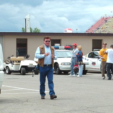 RICHARD_CHILDRESS_COMING INTO PITS 6-05